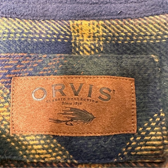 Orvis Men's Big Bear Heavyweight Double Brushed Plaid Flannel Button Down Shirt - Picture 11 of 12